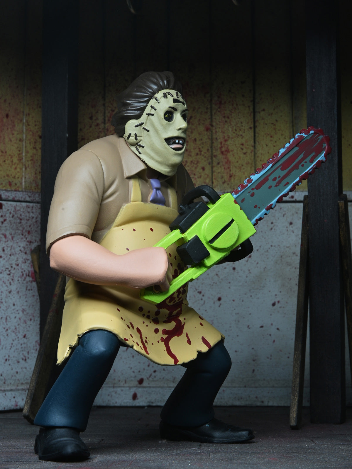 BUY NOW - TEXAS CHAINSAW MASSACRE - TOONY TERRORS 50TH ANNIV. LEATHERFACE (BLOODY) - 6" SCALE ACTION FIGURE | NECA ONLINE