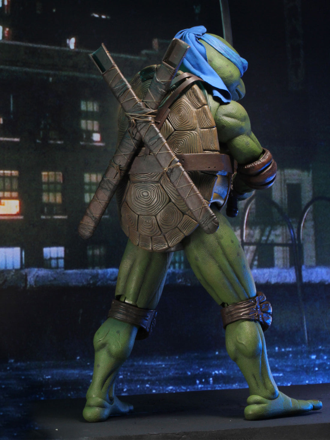 BUY TMNT (1990 MOVIE) - LEONARDO 1/4TH SCALE ACTION FIGURE | NECA ONLINE AU