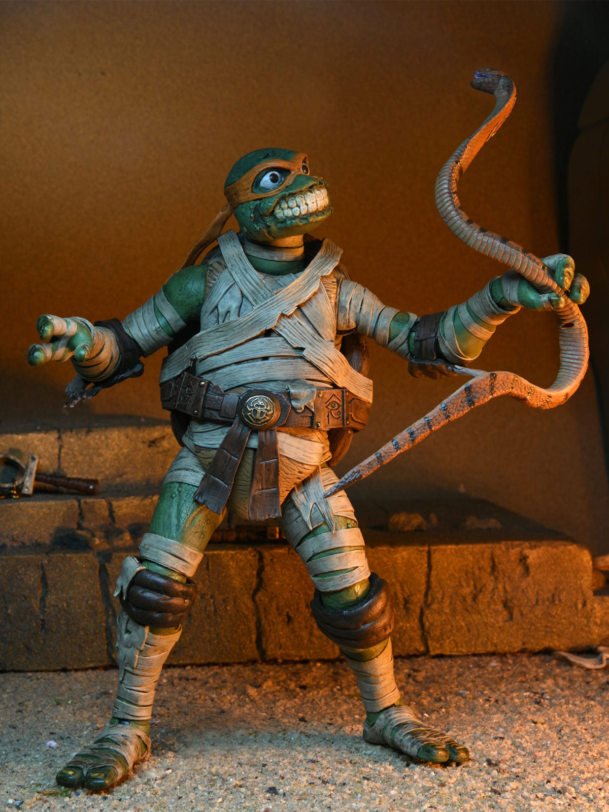 BUY TMNT - MICHELANGELO X ULTIMATE MUMMY UNIVERSAL MONSTERS 7" ACTION FIGURE | NECA ONLINE AU