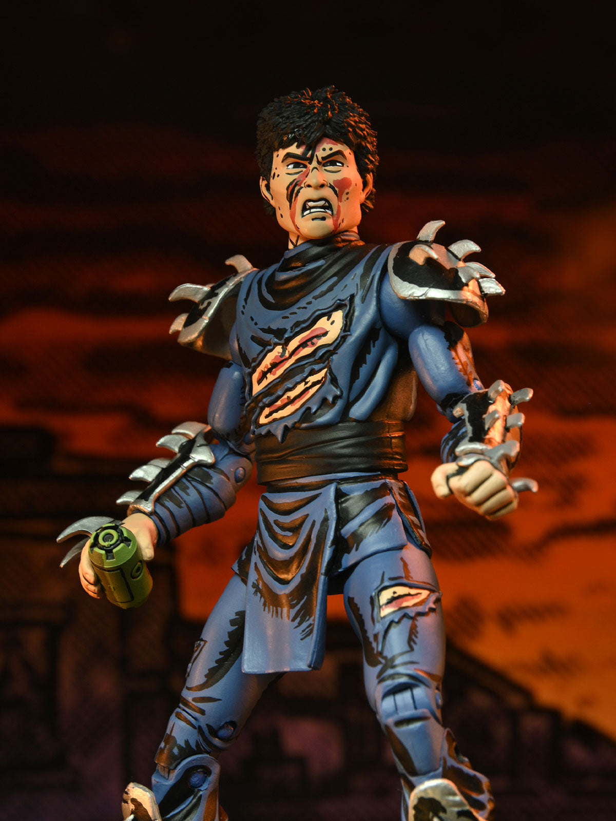 BUY TMNT - BATTLE DAMAGED SHREDDER MIRAGE COMICS 7" ACTION FIGURE | NECA ONLINE AU