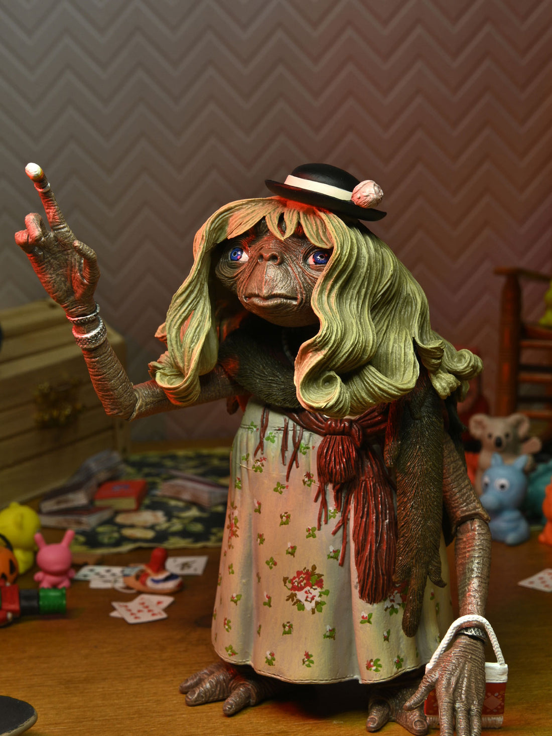 BUY E.T. ULTIMATE DRESS-UP 40TH ANNIVERSARY - 7" ACTION FIGURE | NECA ONLINE AU