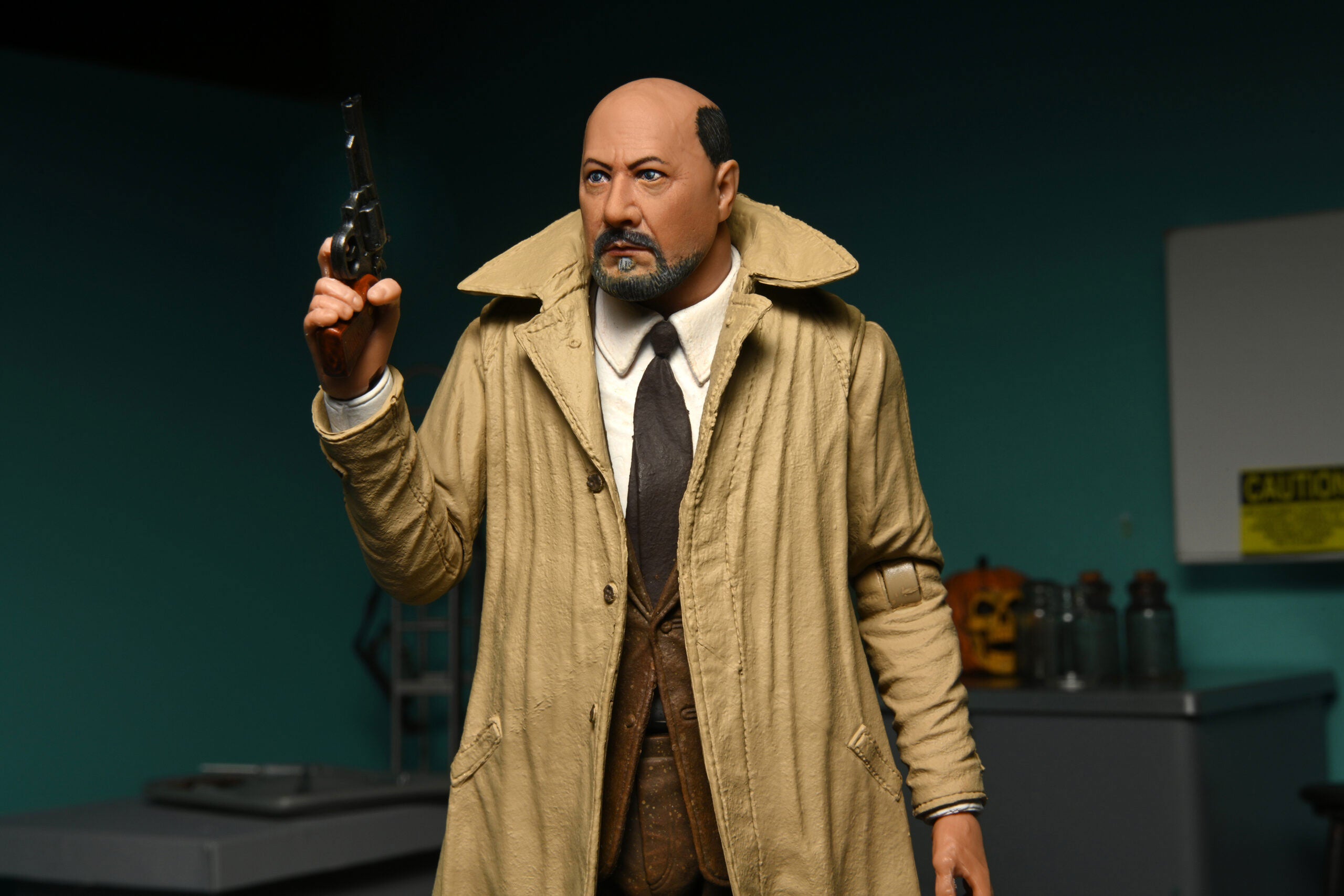 BUY HALLOWEEN - MICHAEL MYERS & DR LOOMIS ULTIMATE 2 PACK 7" ACTION FIGURES | NECA ONLINE AU