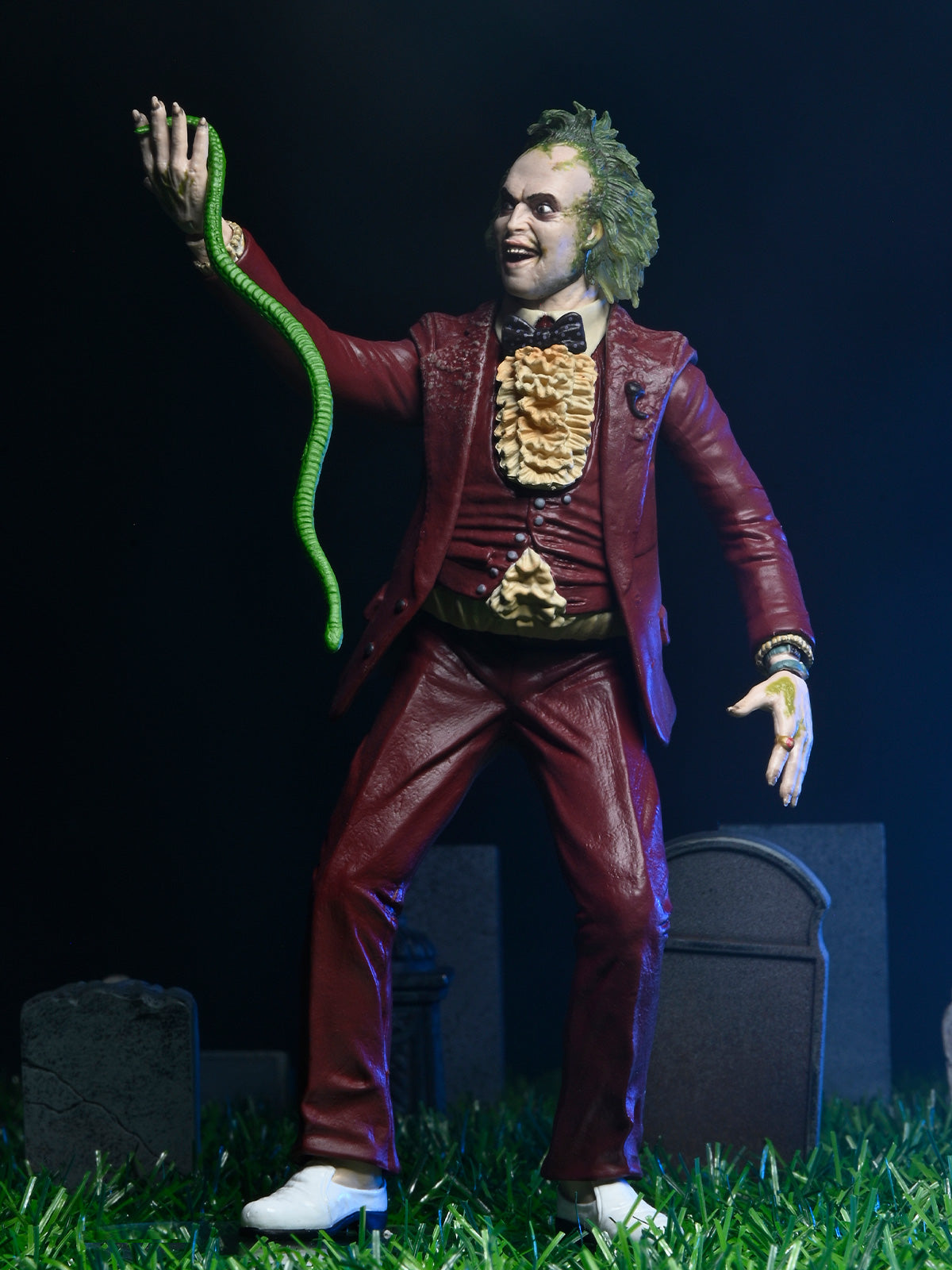 BUY NOW - BEETLEJUICE (1988) - RED TUXEDO BEETLEJUICE - 7" SCALE ACTION FIGURE | NECAONLINE AU