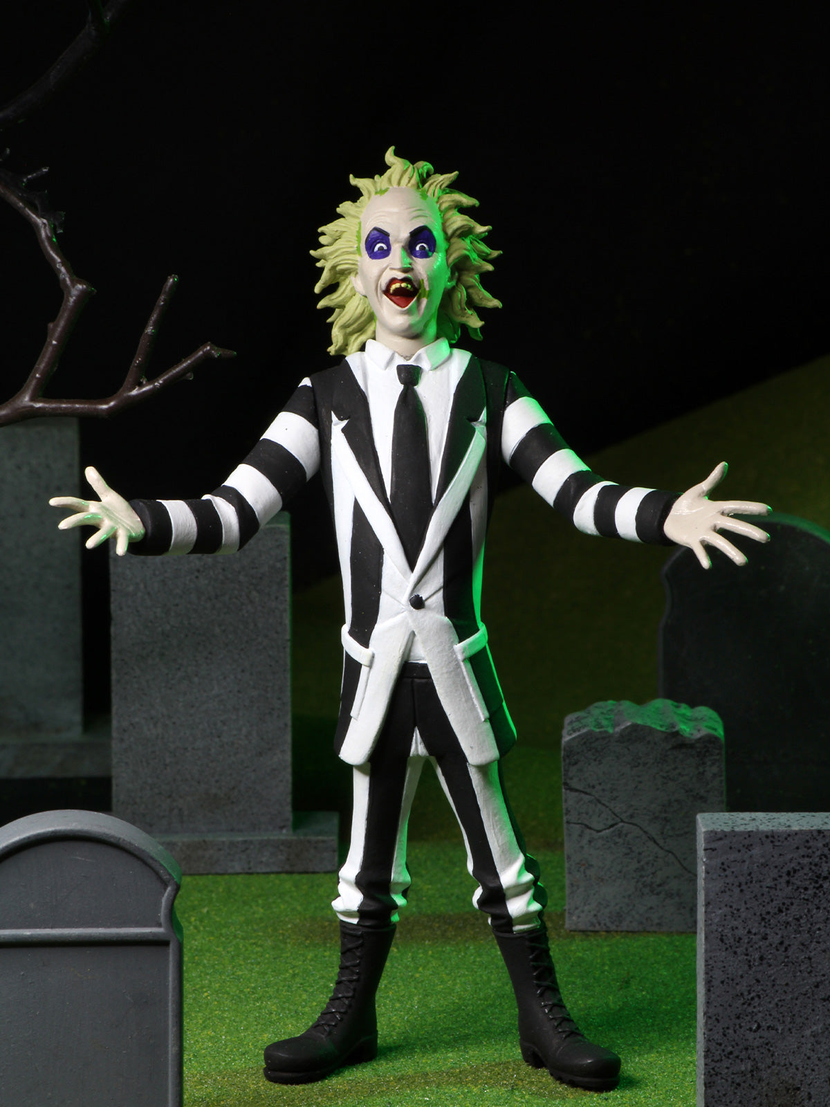 BUY NOW - BEETLEJUICE (1988) - BEETLEJUICE TOONY TERRORS - 6" SCALE ACTION FIGURE | NECAONLINE AU