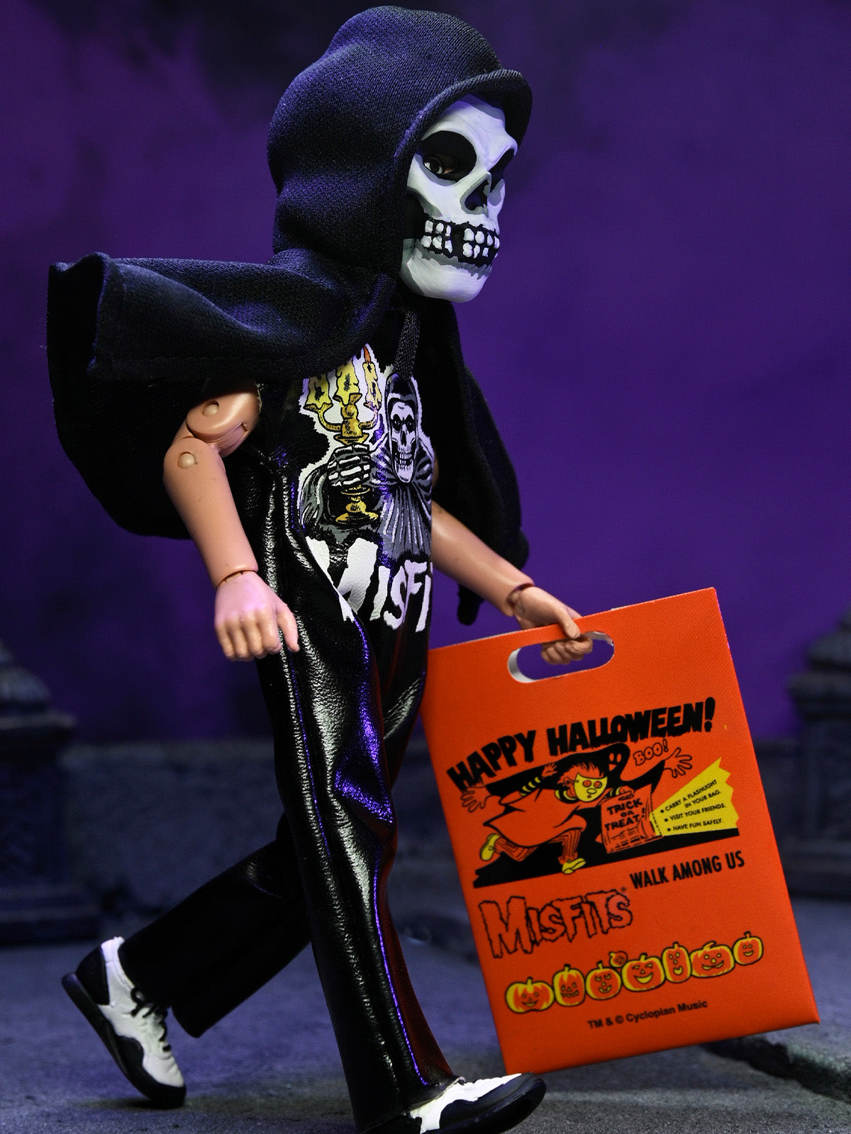 BUY NOW - BEN COOPER X MISFITS 6″ CLOTHED FIGURE – THE FIEND COSTUME FIGURE | NECAONLINE.COM.AU