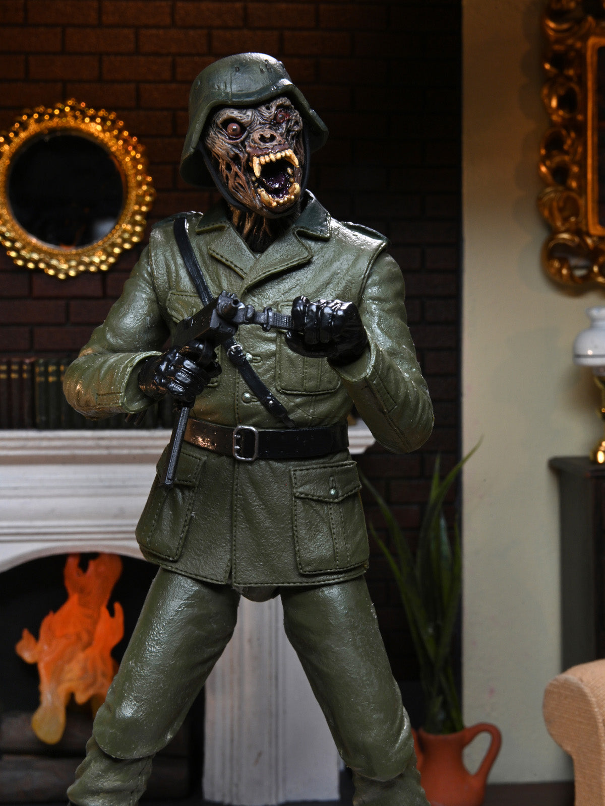 AN AMERICAN WEREWOLF IN LONDON: ULTIMATE NIGHTMARE DEMON – 7″ SCALE ACTION FIGURE