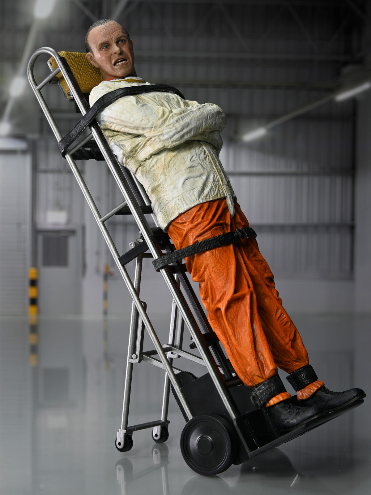 BUY NOW - SILENCE OF THE LAMBS - DR. HANNIBAL LECTER (MASKED) 7" SCALE ACTION FIGURE | NECAONLINE AU