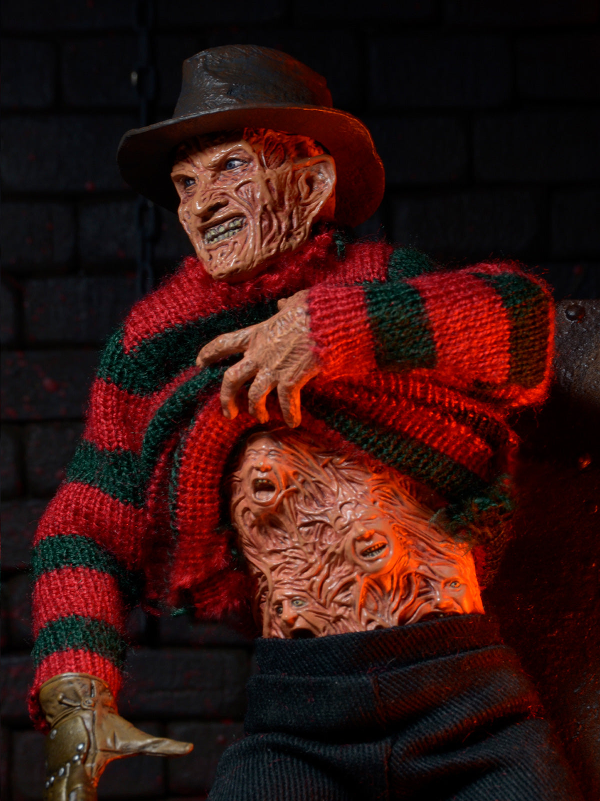 NIGHTMARE ON ELM STREET - DREAM WARRIORS FREDDY - 8" CLOTHED FIGURE