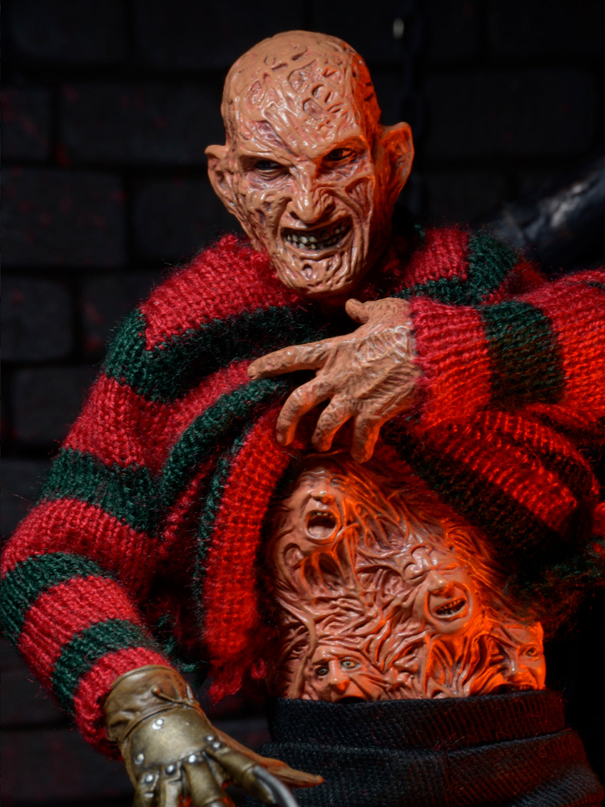 NIGHTMARE ON ELM STREET - DREAM WARRIORS FREDDY - 8" CLOTHED FIGURE