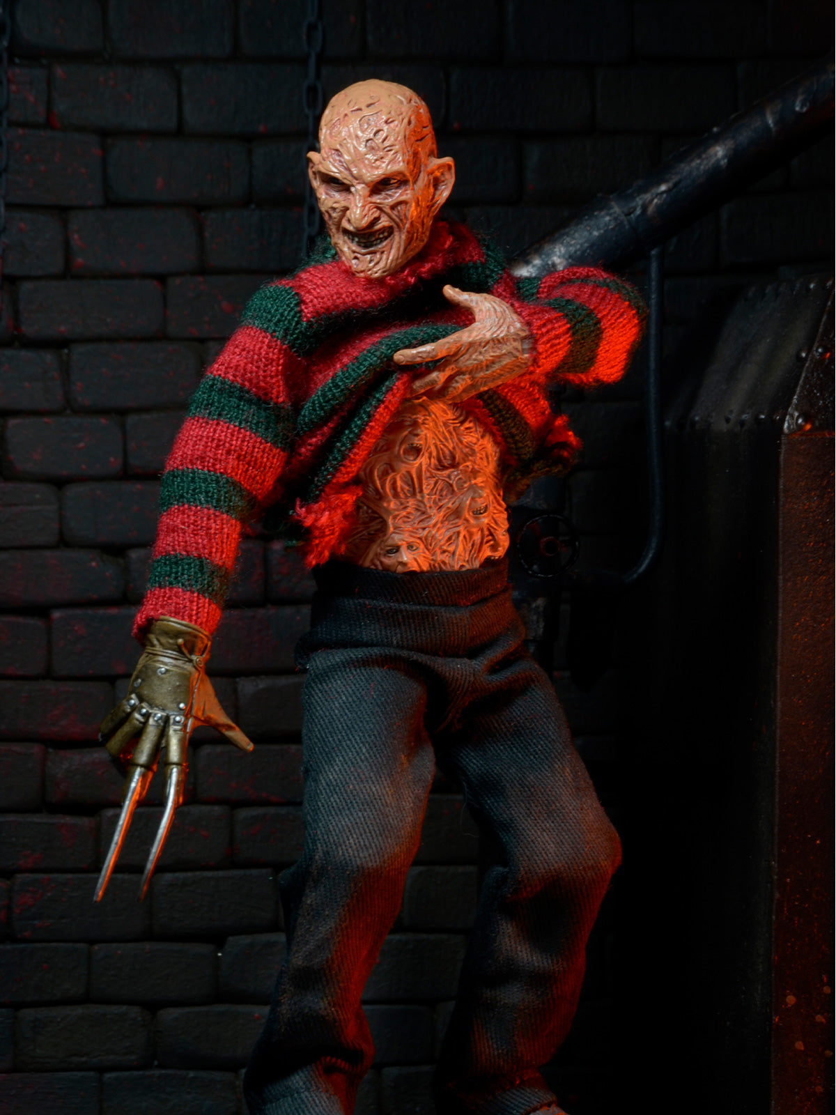 NIGHTMARE ON ELM STREET - DREAM WARRIORS FREDDY - 8" CLOTHED FIGURE