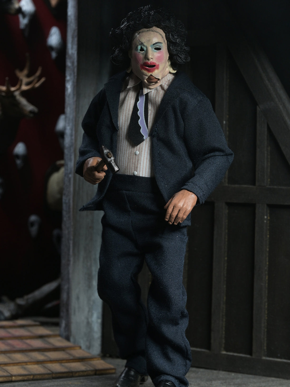 BUY NOW - TEXAS CHAINSAW MASSACRE LEATHERFACE WITH PRETTY WOMAN MASK – 8″ CLOTHED FIGURE | NECAONLINE.COM.AU