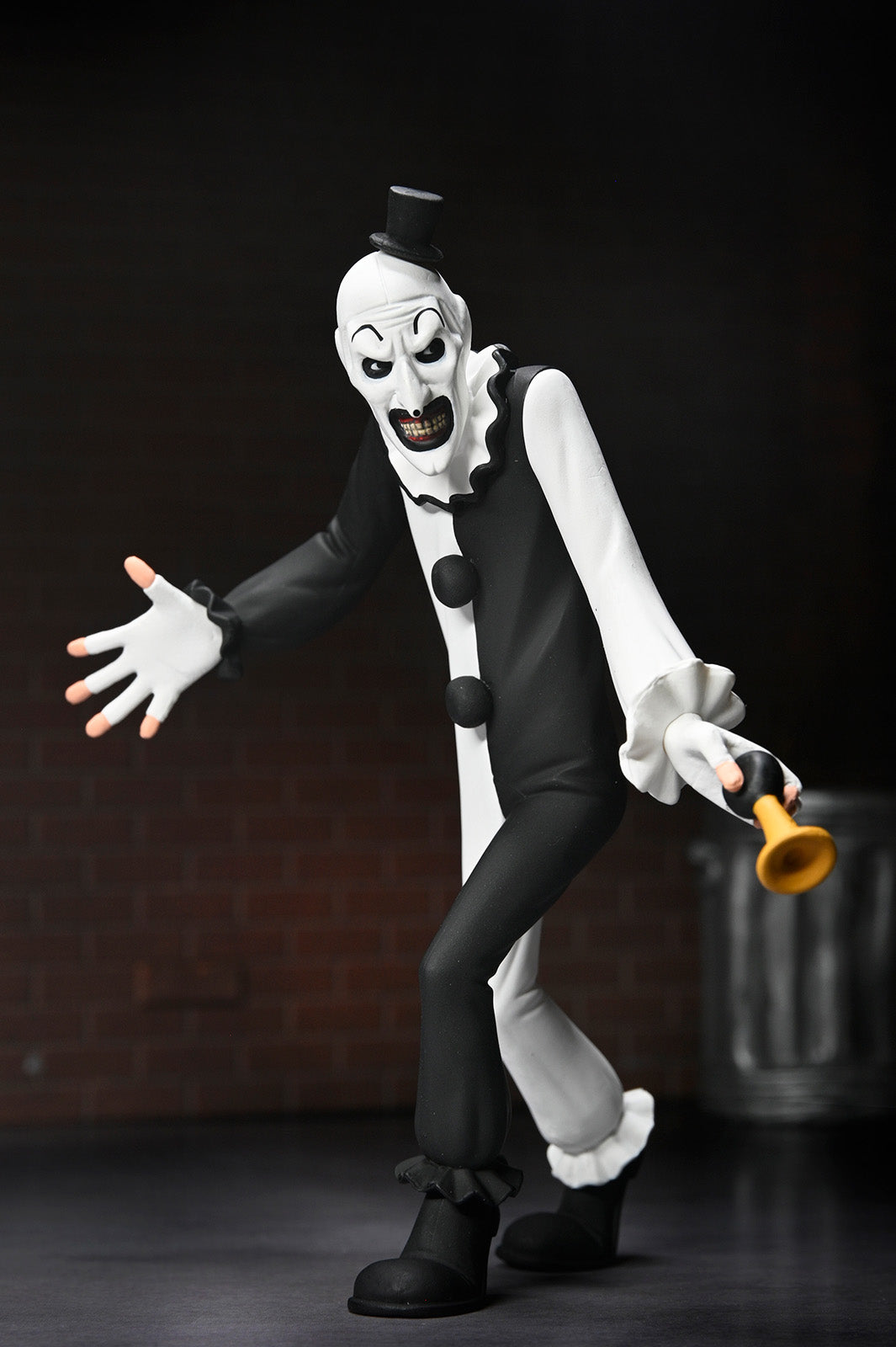 BUY NOW - TERRIFIER - TOONY TERRORS ART THE CLOWN 6" SCALE ACTION FIGURE | NECAONLINE.COM.AU