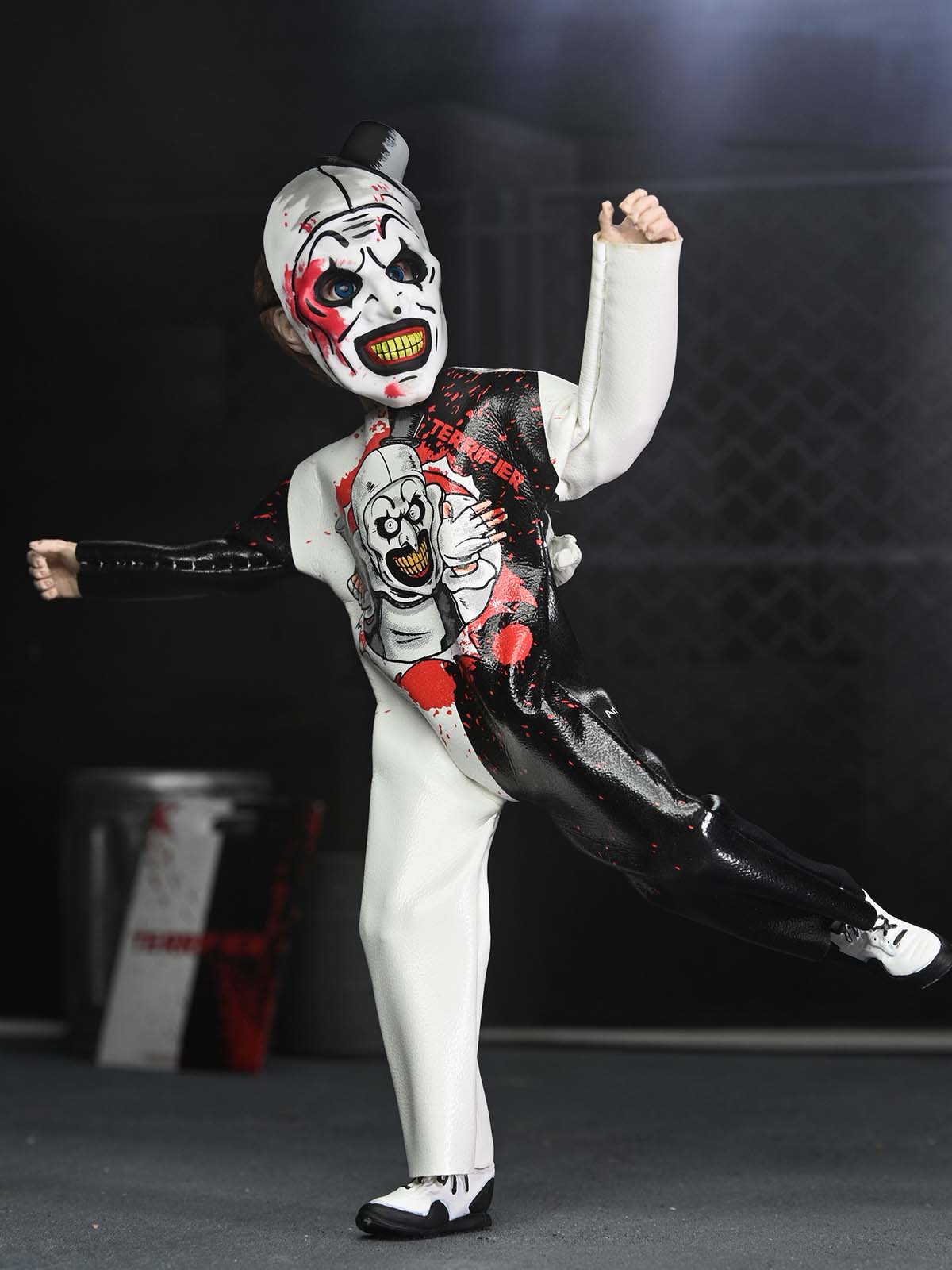 BUY NOW - BEN COOPER X TERRFIFIER 6″ CLOTHED FIGURE – ART THE CLOWN | NECAONLINE.COM.AU