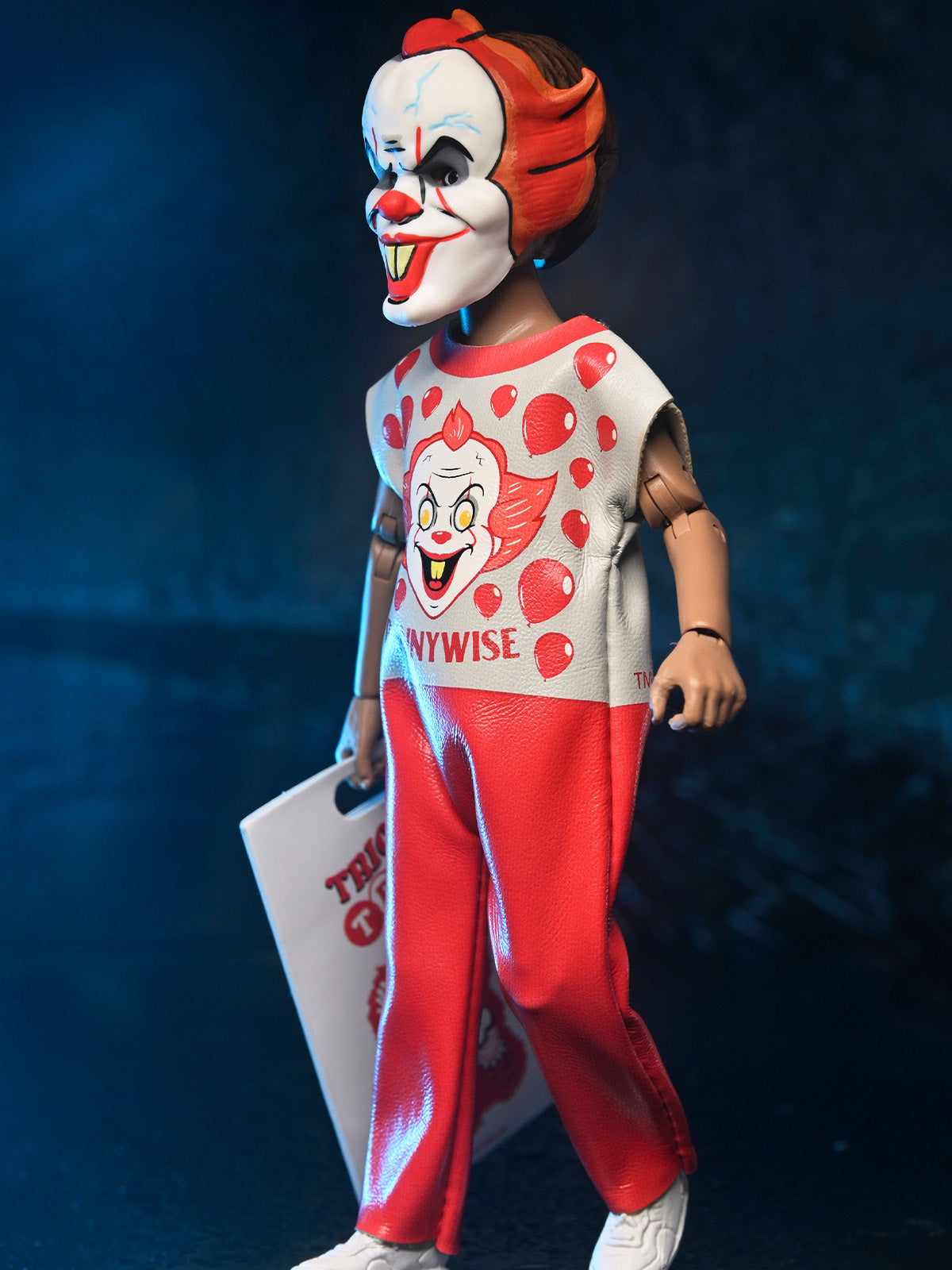 BUY NOW - BEN COOPER X IT (2017) 6″ CLOTHED FIGURE – PENNYWISE } NECAONLINE.COM.AU