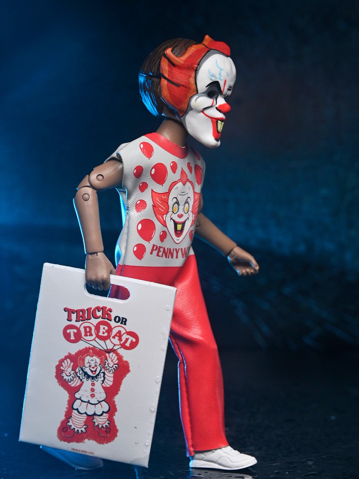 BUY NOW - BEN COOPER X IT (2017) 6″ CLOTHED FIGURE – PENNYWISE } NECAONLINE.COM.AU