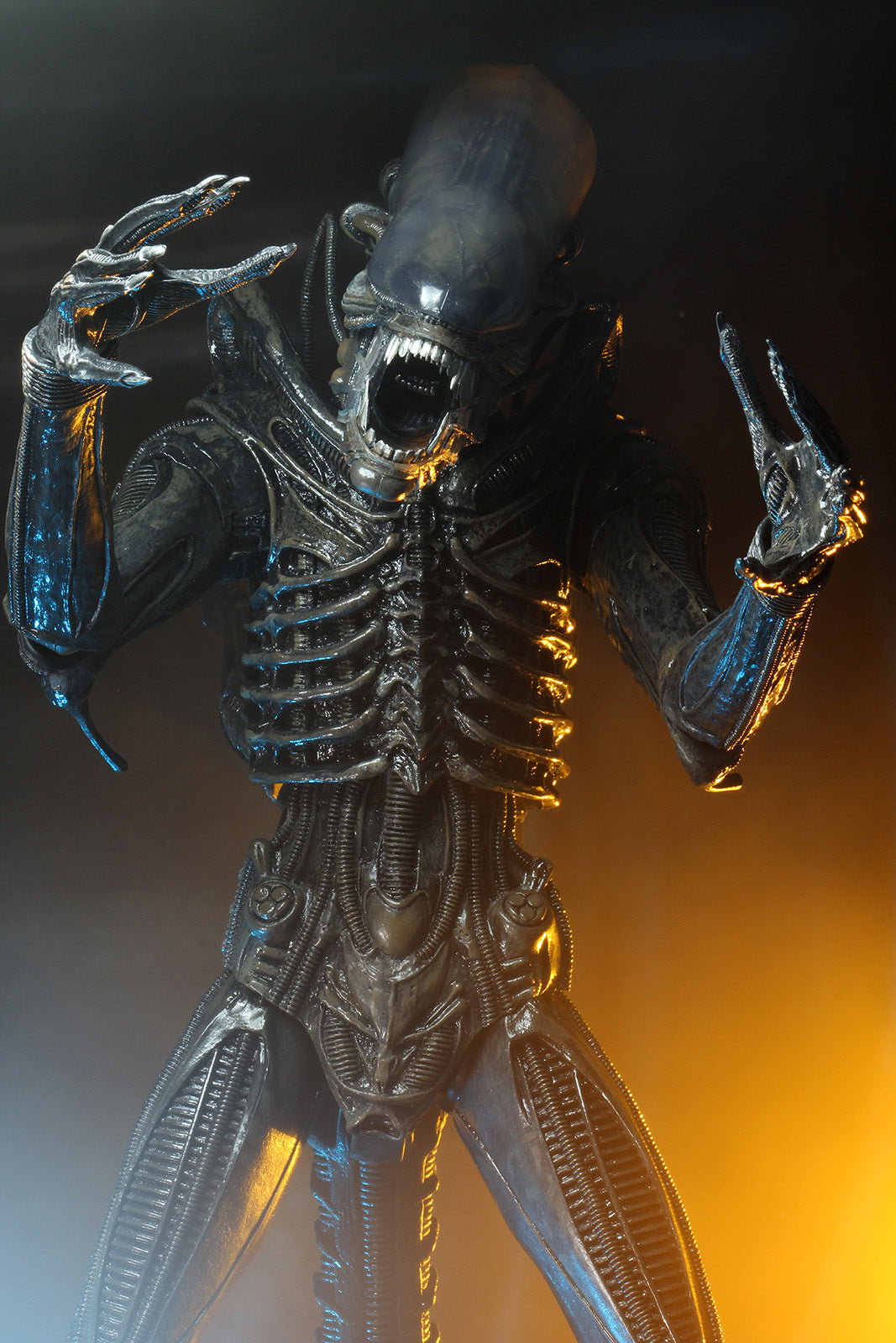 BUY NOW - ALIENS 40TH ANNIVERSARY BIG CHAP 1/4 SCALE ACTION FIGURE | NECAONLINE.COM.AU
