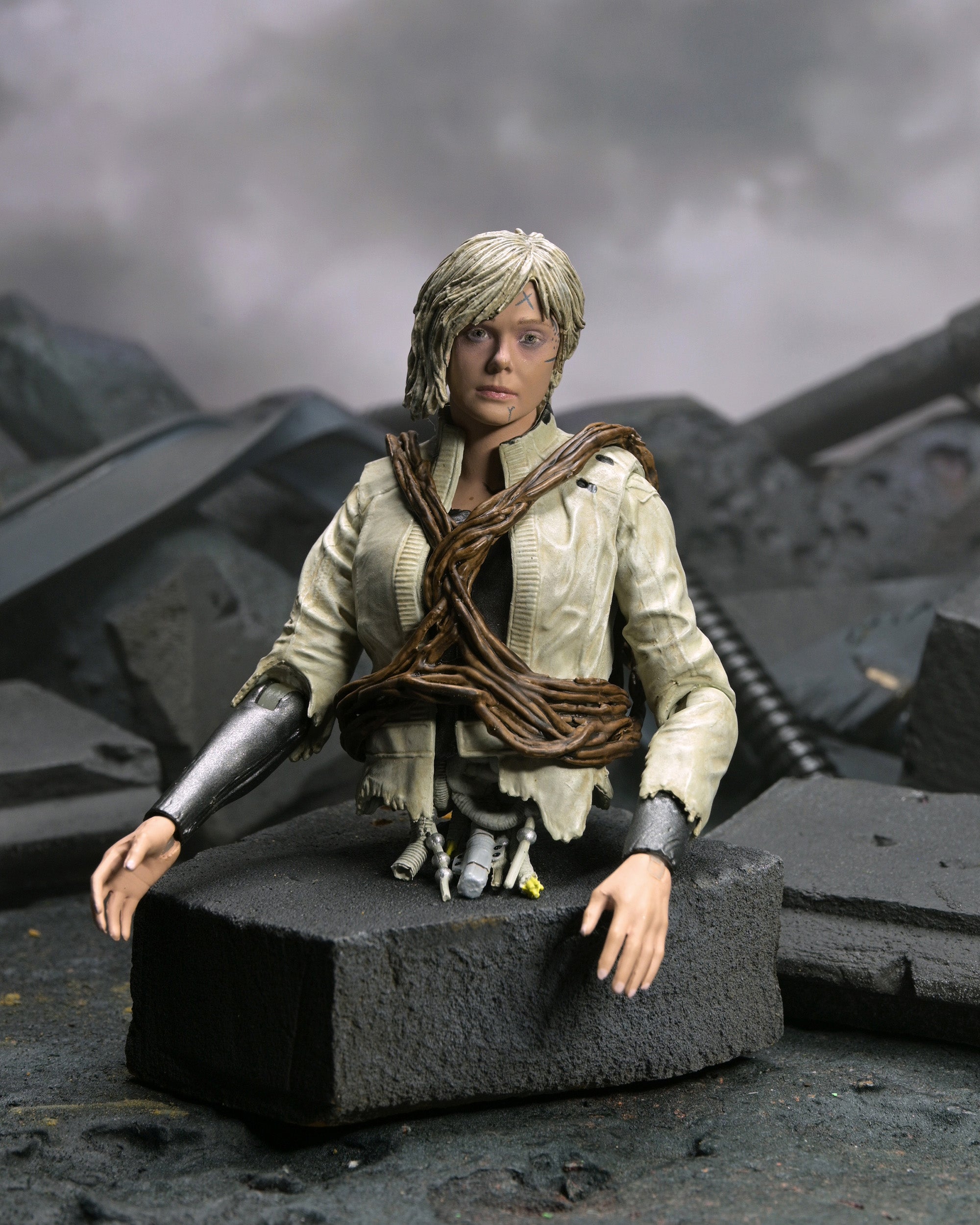 BUY NOW - PREDATOR BADLANDS – ULTIMATE THIA & BUD 7″ SCALE ACTION FIGURE | NECAONLINE.COM.AU