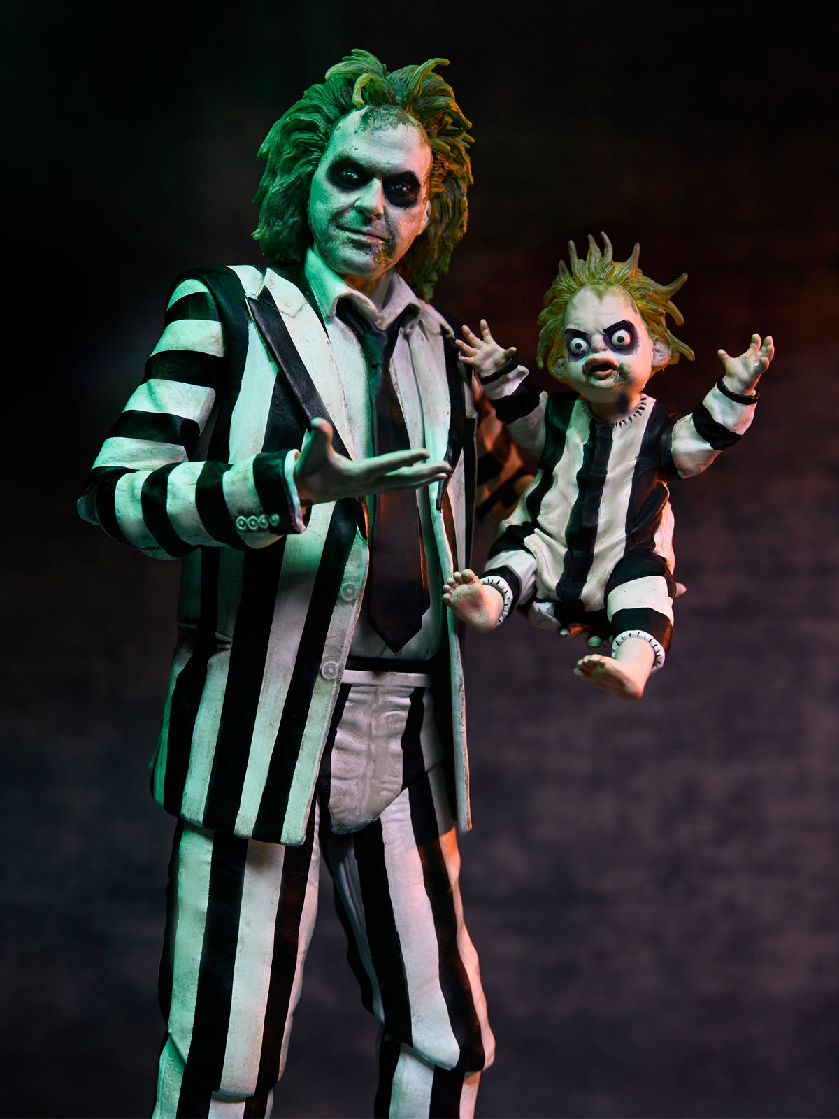 BUY NOW - BEETLEJUICE “STRIPED SUIT” BEETLEJUICE BEETLEJUICE ULTIMATE 7″ SCALE ACTION FIGURE| NECAONLINE.COM.AU