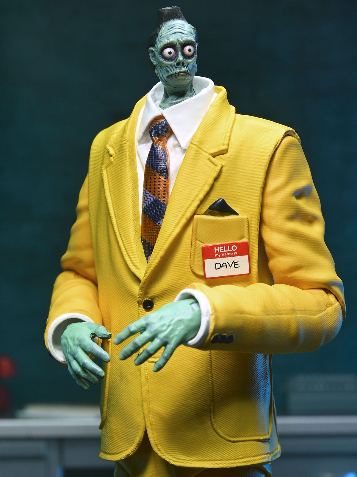 BUY NOW - BEETLEJUICE BEETLEJUICE ULTIMATE BOB 7″ SCALE ACTION FIGURE | NECAONLINE.COM.AU