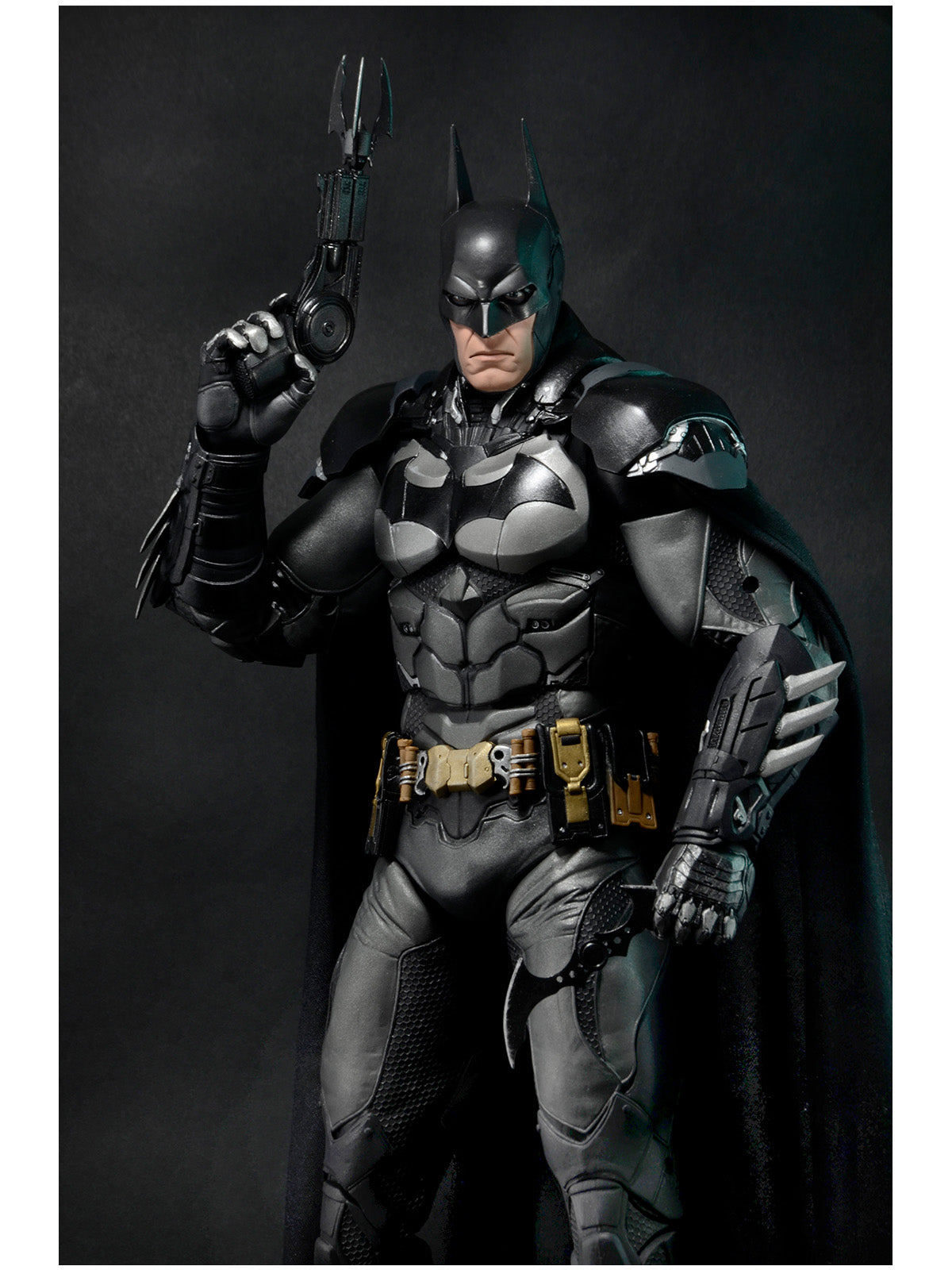 BUY NOW - BATMAN ARKHAM KNIGHT BATMAN DC COMICS 1/4 SCALE ACTION FIGURE | NECAONLINE.COM.AU