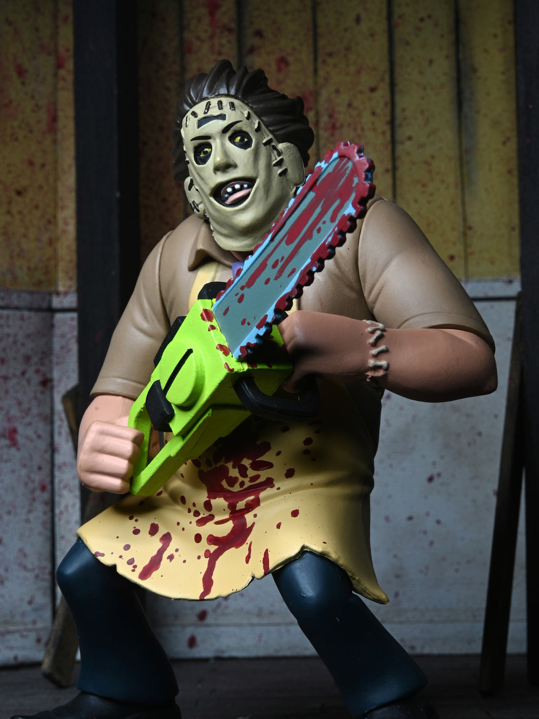 BUY NOW - TEXAS CHAINSAW MASSACRE - TOONY TERRORS 50TH ANNIV. LEATHERFACE (BLOODY) - 6&quot; SCALE ACTION FIGURE | NECA ONLINE 