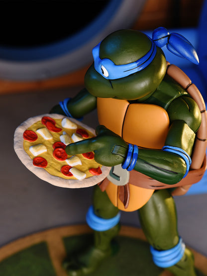 BUY NOW - TMNT ULTIMATE LEONARDO (VHS) 7&quot; SCALE ACTION FIGURE | NECA ONLINE AU 