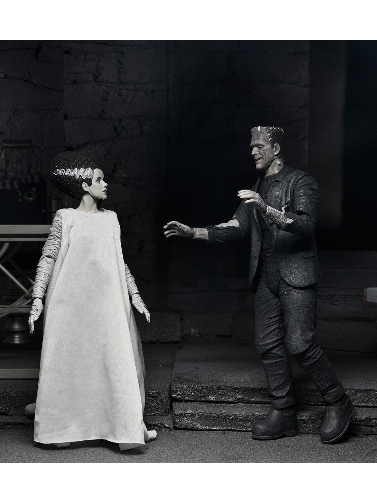BUY NOW - UNIVERSAL MONSTERS X BRIDE OF FRANKENSTEIN 90TH ANN. THE MONSTER &amp; HIS MATE 2PK 7″ FIGURES (B&amp;W) | NECAONLINE.COM.AU