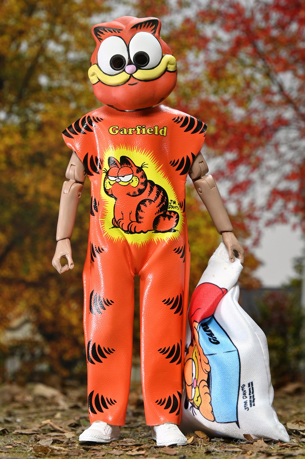 BUY NOW - BEN COOPER 6″ CLOTHED FIGURE – COSTUME SERIES 8: 80’S AT 8 GARFIELD | NECAONLINE.COM.AU
