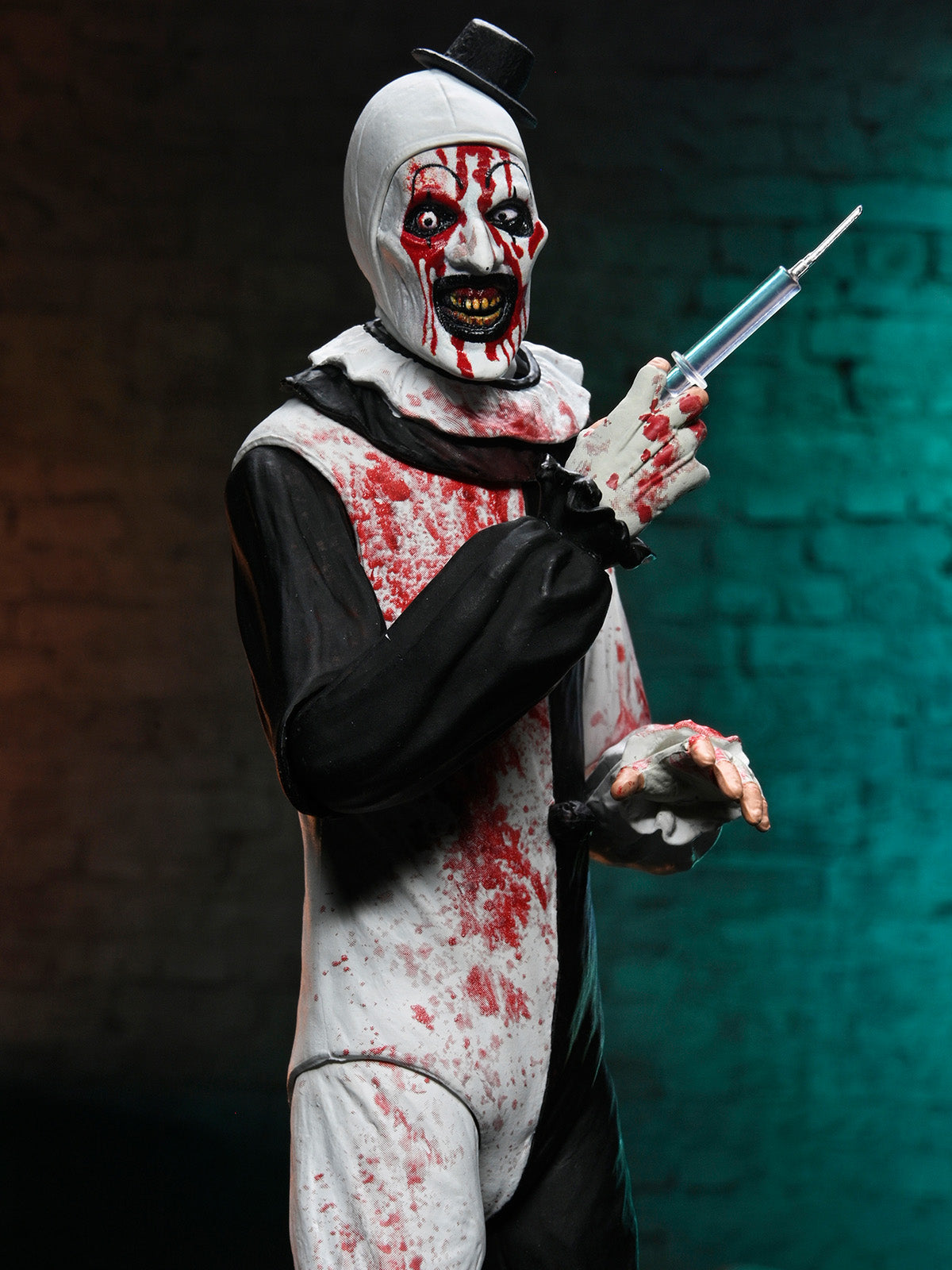 BUY NOW - TERRIFIER - ULTIMATE ART THE CLOWN (BLOOD SPLATTERED) - 7" SCALE ACTION FIGURE | NECAONLINE.COM.AU