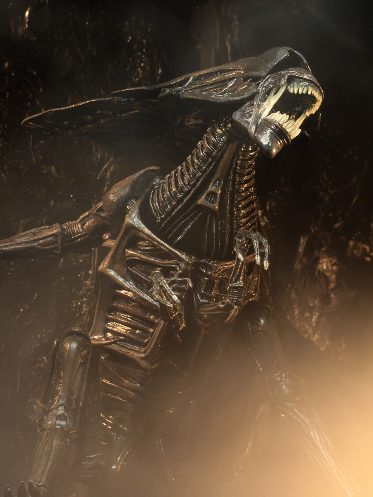 BUY NOW - ALIEN RESURRECTION DELUXE QUEEN – ULTRA DELUXE BOXED FIGURE | NECAONLINE.COM.AU