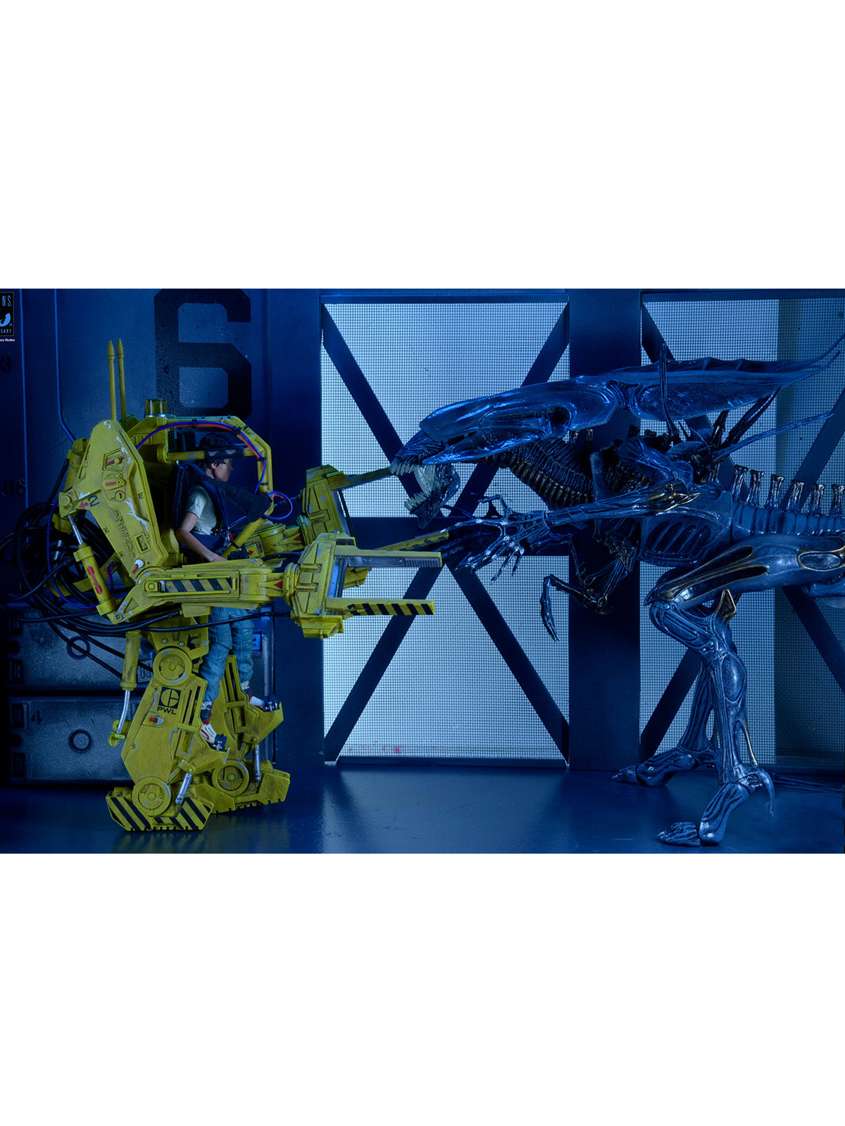 BUY NOW - ALIENS 40TH ANNIVERSARY POWER LOADER (P-5000) DELUXE VEHICLE | NECAONLINE.COM.AU