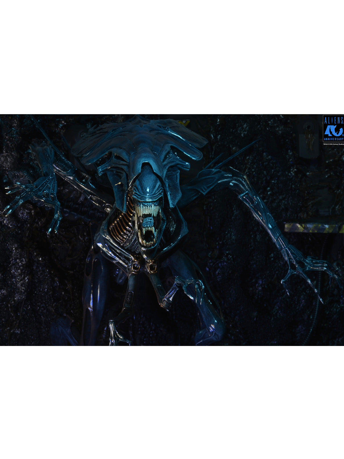 BUY NOW - ALIENS 40TH ANNIVERSARY ALIEN QUEEN – ULTRA DELUXE BOXED FIGURE | NECAONLINE.COM.AU