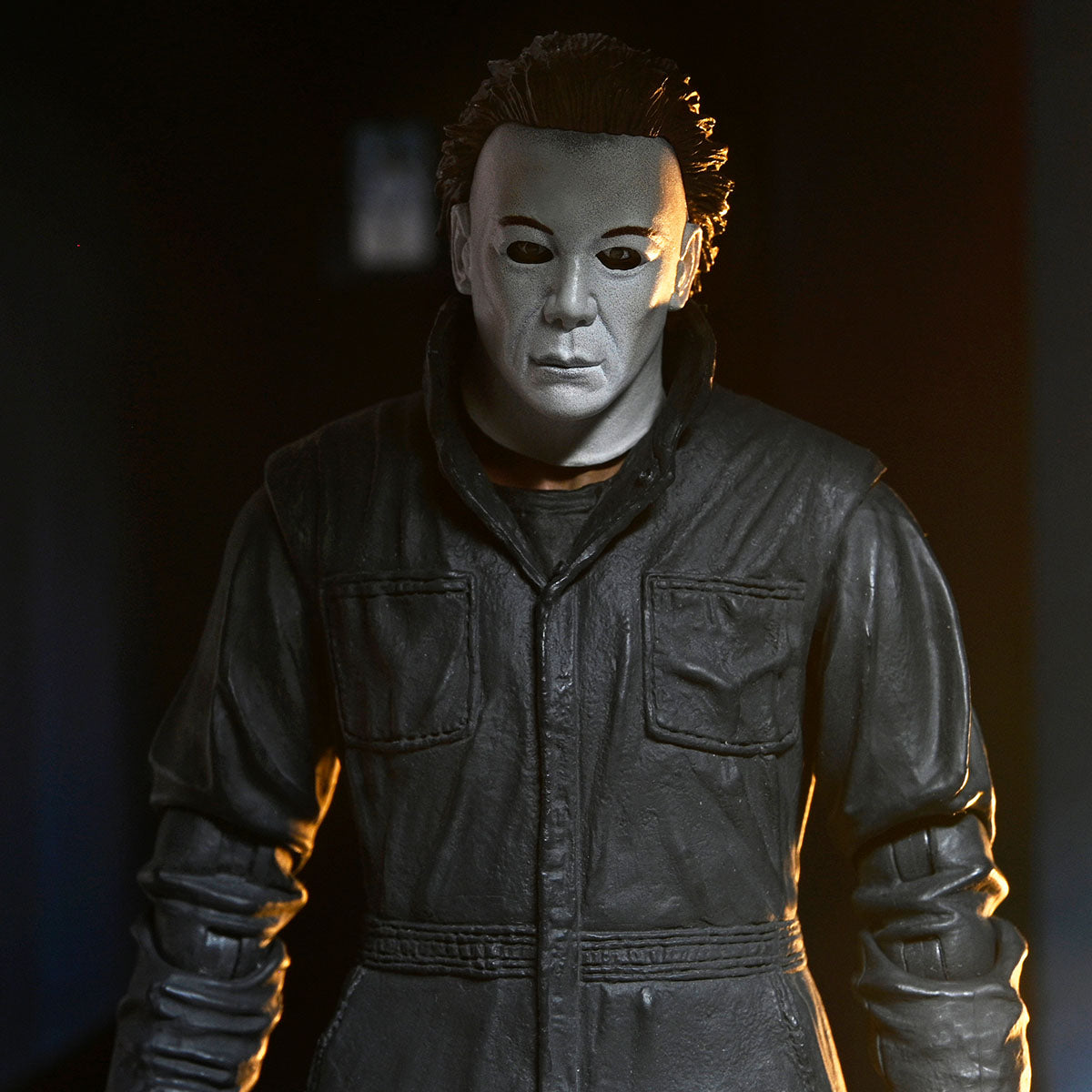 BUY NOW - HALLOWEEN RESURRECTION: ULTIMATE MICHAEL MYERS 7″ SCALE ACTION FIGURE | NECAONLINE.COM.AU